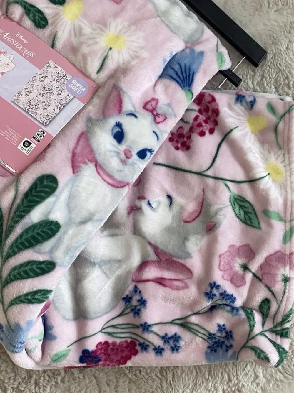 Disney Aristocats Marie Kitten Pink Floral‎ Soft Throw Blanket 50” X 70” NEW